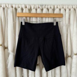 lululemon Align™ High-Rise Short 6", Black, Sz 6